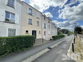 VAIRES-SUR-MARNE 